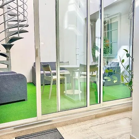 Apartment 6 - 8b3